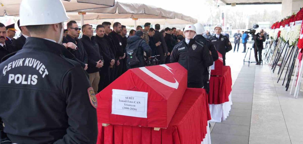 Katar’da Helikopterin Düşmesi Sonucu Şehit Olan ASELSAN Teknisyenleri İçin Töreni Düzenlendi