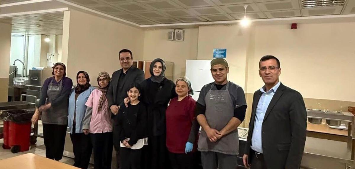 Kaymakam Dalak Çğrencilerle Birlikte İftar Açtı