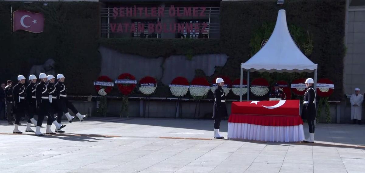 Kazada Şehit Olan Polis Memuru İçin Cenaze Töreni Düzenleniyor