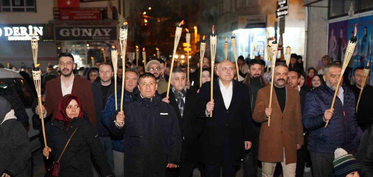 Kızılcahamam’da Ramazan Coşkusu Fener Alayı ile Yaşandı