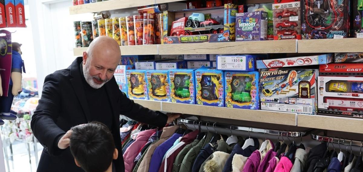 Kocasinan’da Ramazan Bayramı’nda Ailelerin Yüzü Güldü