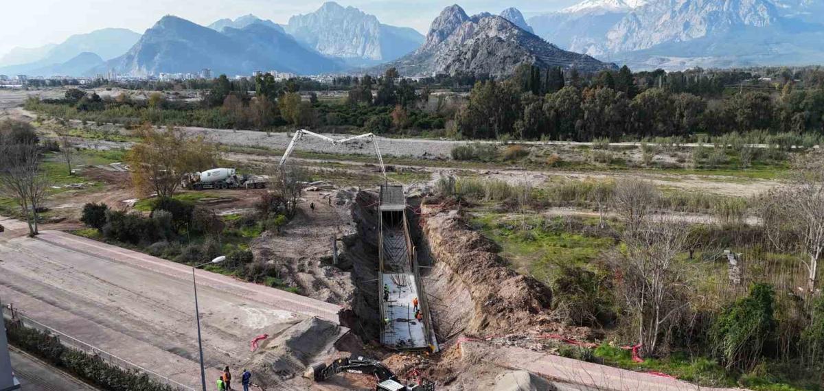 Konyaaltı’na Asat’tan 60 Milyon TL’lik Yağmursuyu Yatırımı
