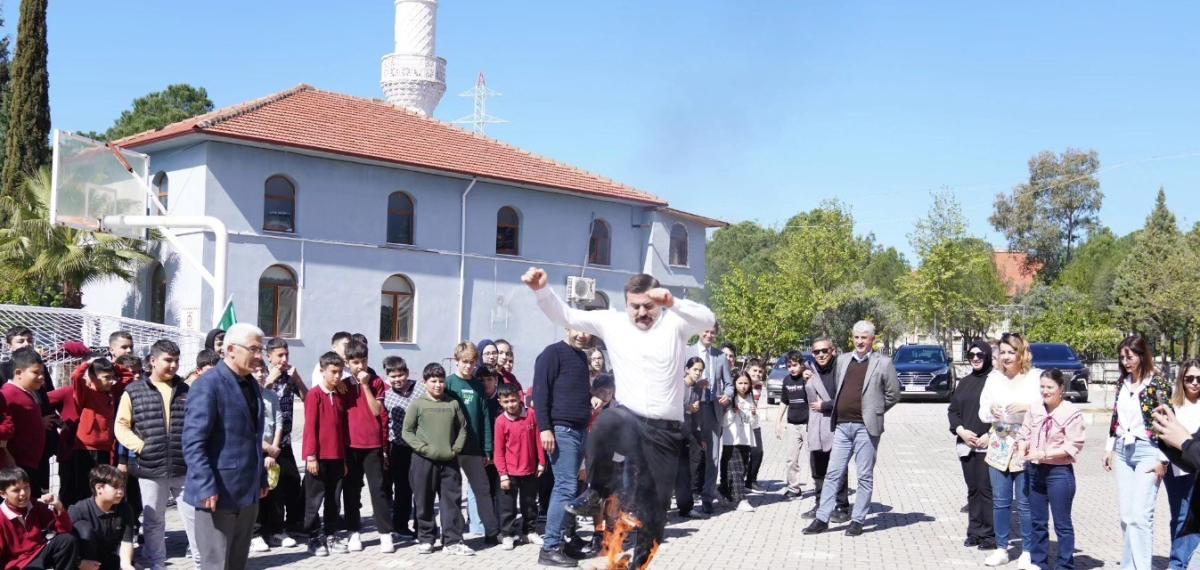 Köyceğiz İmam Hatip Ortaokulu’nda Nevruz Coşkusu Yaşandı