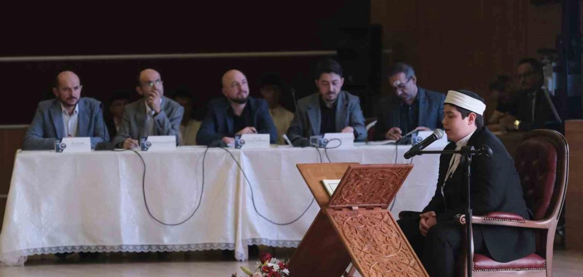 Kur’an-I Kerim’i Güzel Okuma Yarışması Bölge Finali Karaman’da Yapıldı