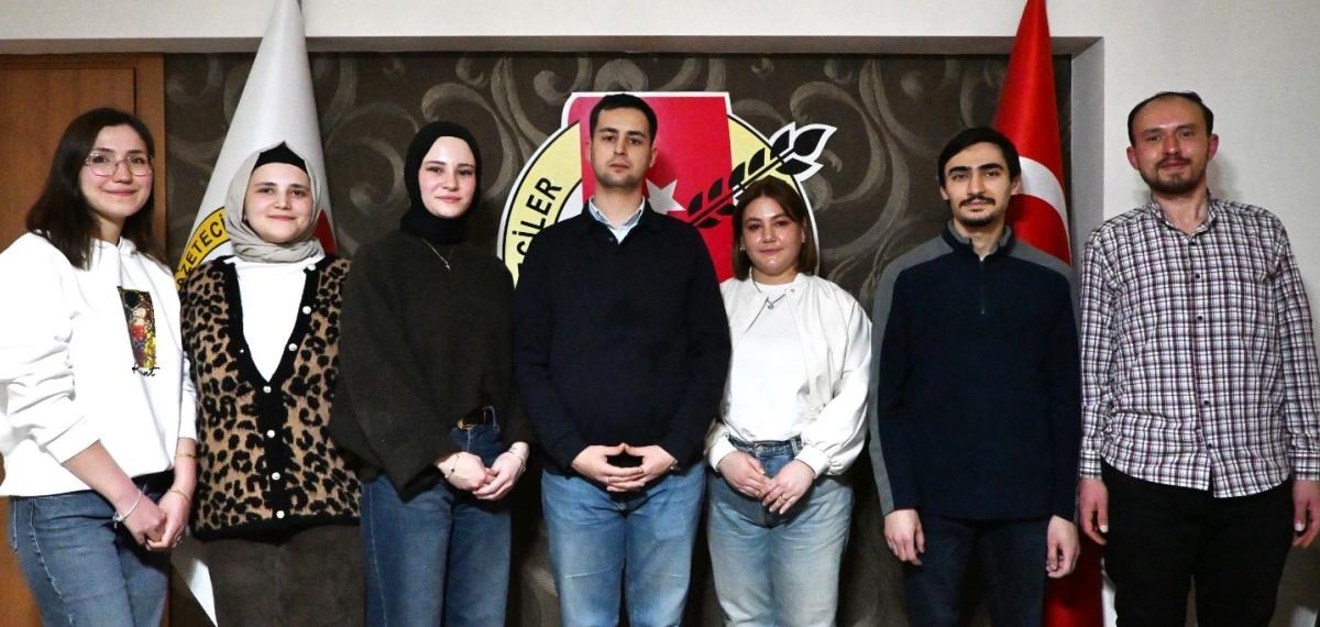 Kütahya’da Genç Basın Mensupları Tek Çatı Altında Buluştu