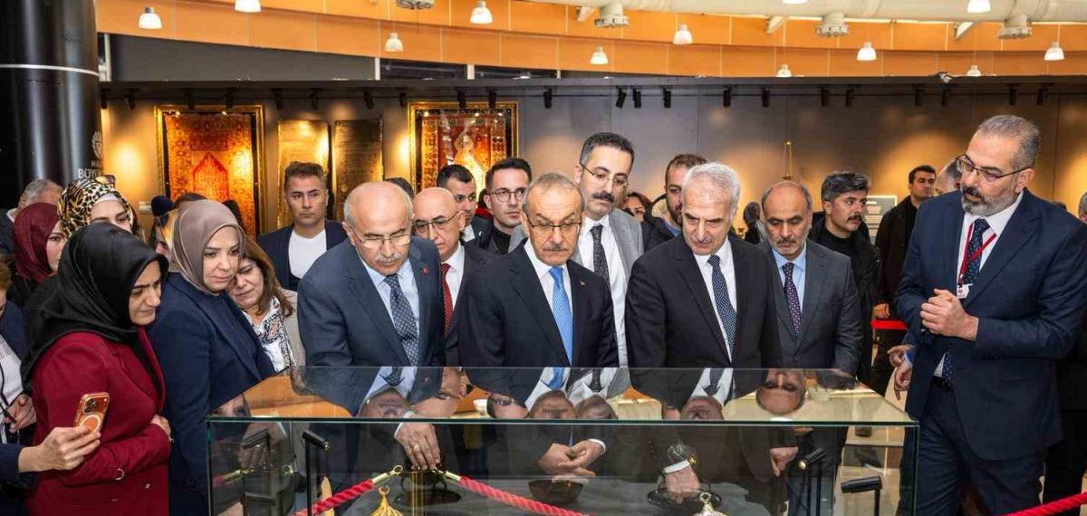 Kutsal Emanetler Malatya’da Sergilendi