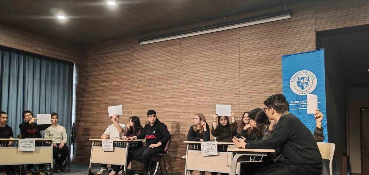 Liseler Arası 4. Milli Kültür Bilgi Yarışması Gerçekleştirildi