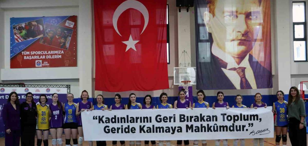 Maltepe’de Filede Anlamlı Turnuva: Kadınlar Adına Manşet Attılar