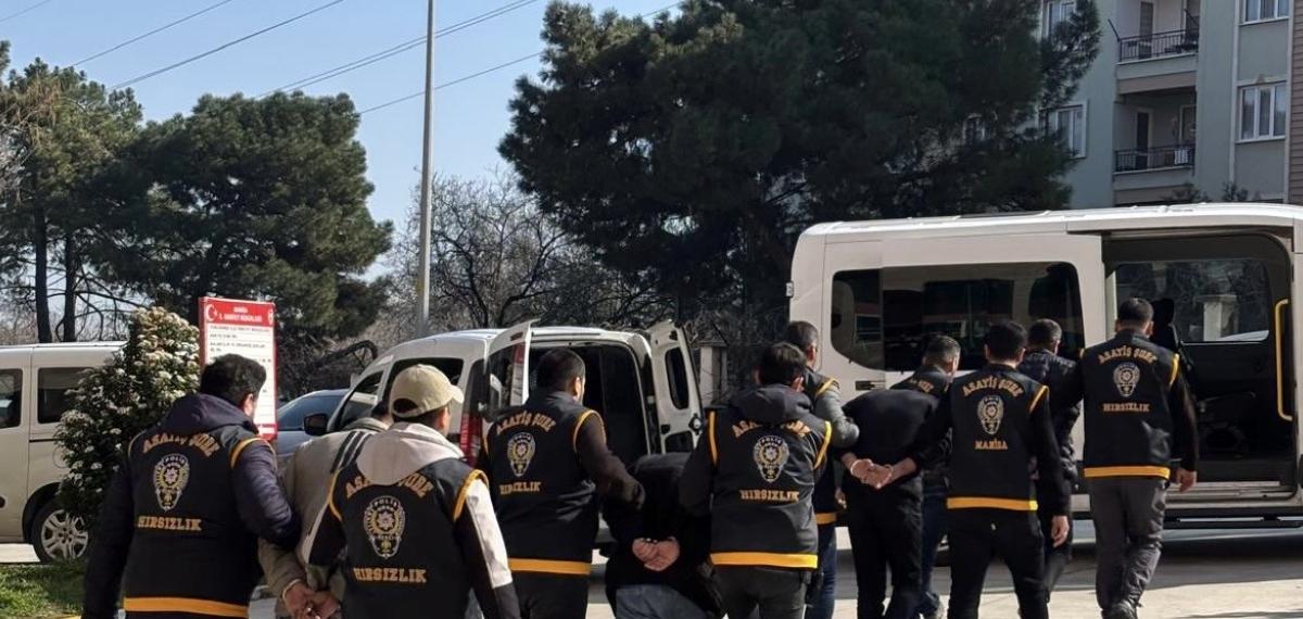 Manisa’daki Fabrika Hırsızları Yakalandı