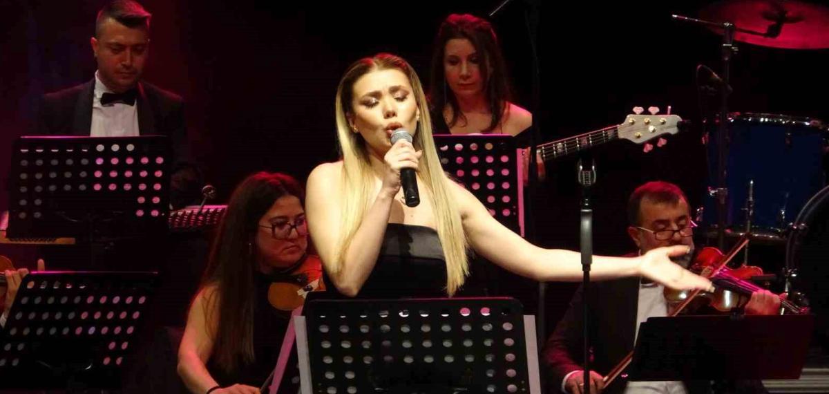 Mersin’de Özgecan Aslan Anısına Anlamlı Konser
