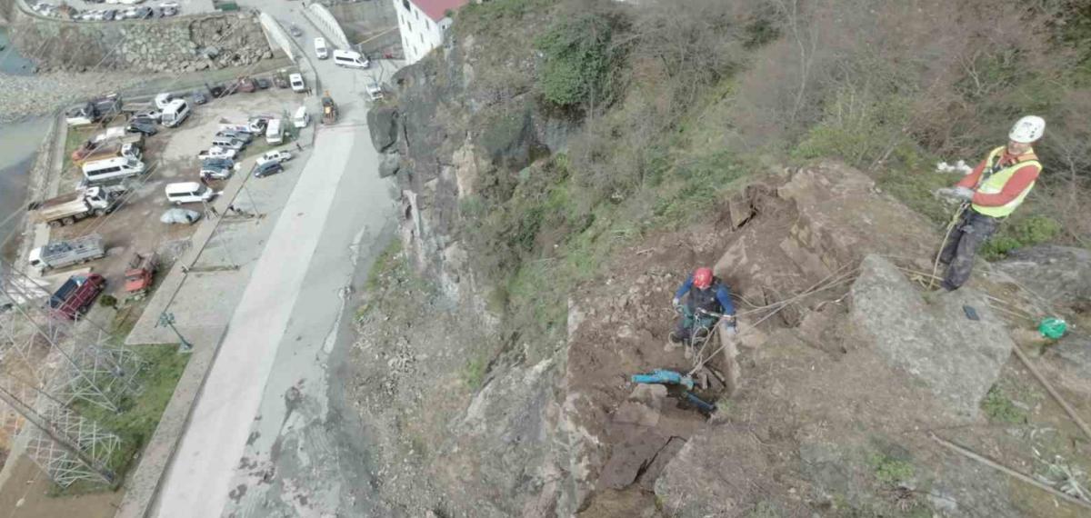 Metrelerce Yükseklikte Tehlikeli Görev