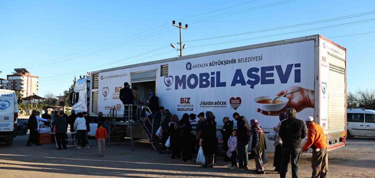 Mobil Aşevi Ramazan Bereketini Mahallelere Taşıyor