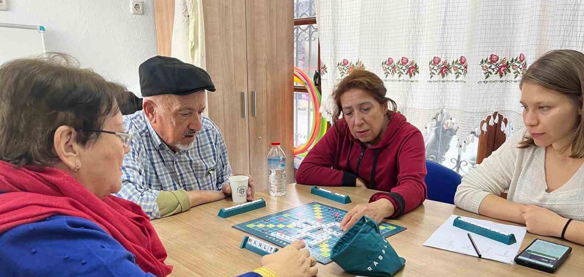 Muğla Büyükşehir 100 Yaş Evlerinde Yüzler Gülüyor