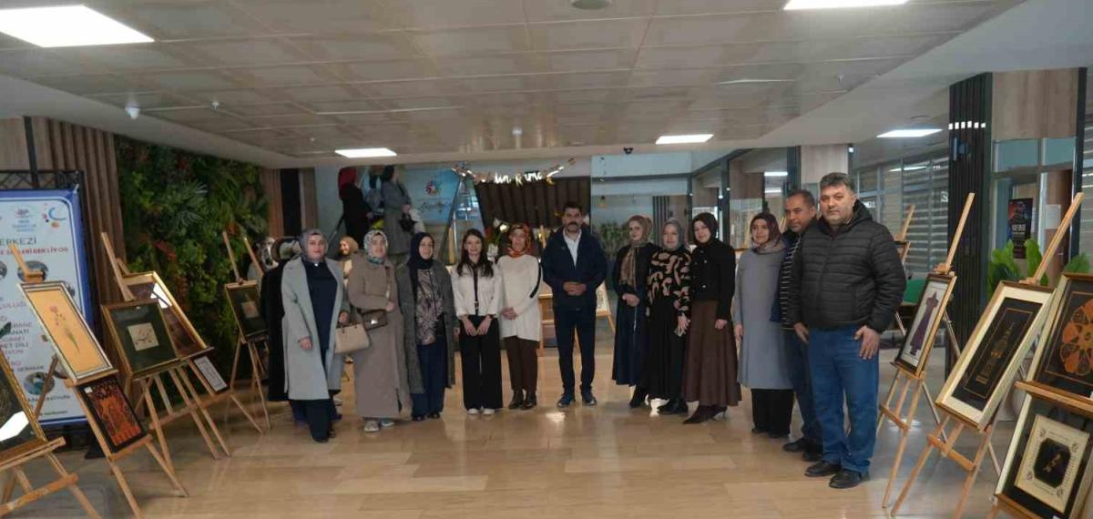 Muş’ta “Sanatın Diliyle Değerlerimiz” Sergisi Açıldı