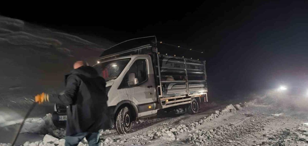 Muş’ta Yoğun Kar: 145 Köy Yolu Ulaşıma Kapandı