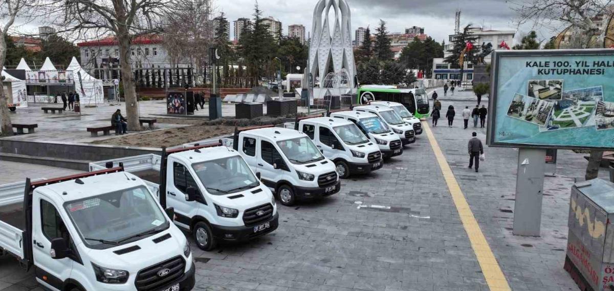 Niğde Belediyesi Araç Filosunu Büyütmeye Devam Ediyor