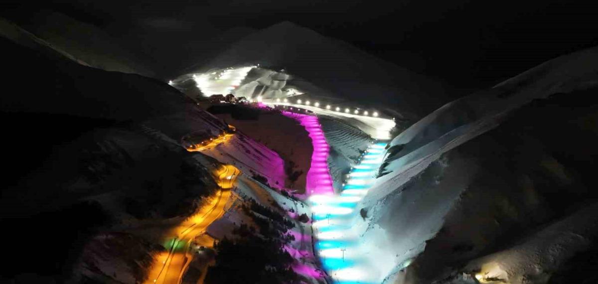 Palandöken’de Gece Kayağı Keyfi