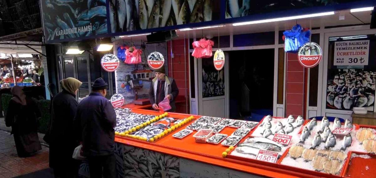 Ramazan’ın Son Günlerinde Balığa İlgi Azaldı, Fiyatlar Düştü