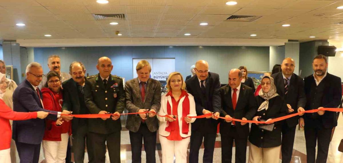 Şehit Yakınları ve Gaziler Sanatla Buluştu