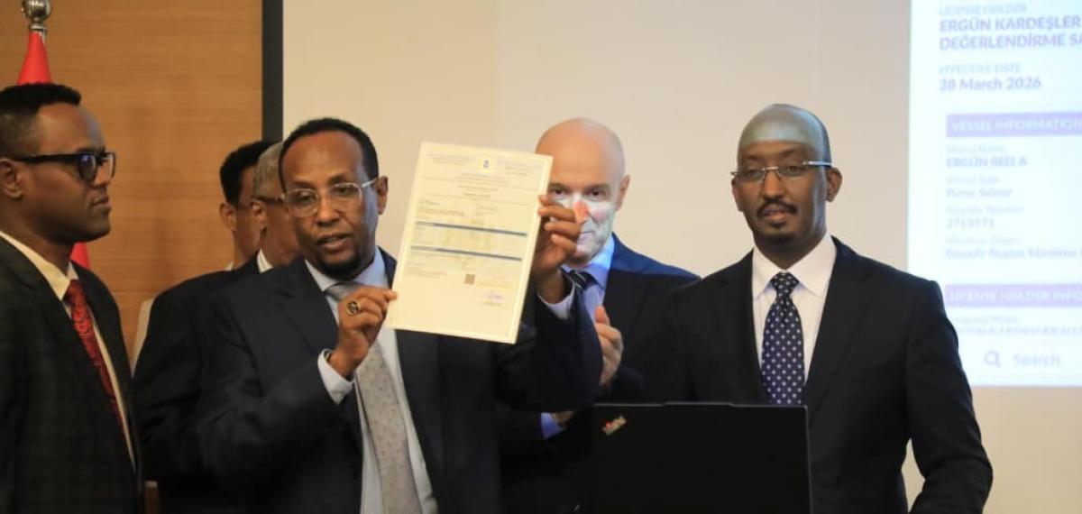 Somali’de “Ergun Reis A” Gemisine Uluslararası Balıkçılık Lisansı Verildi