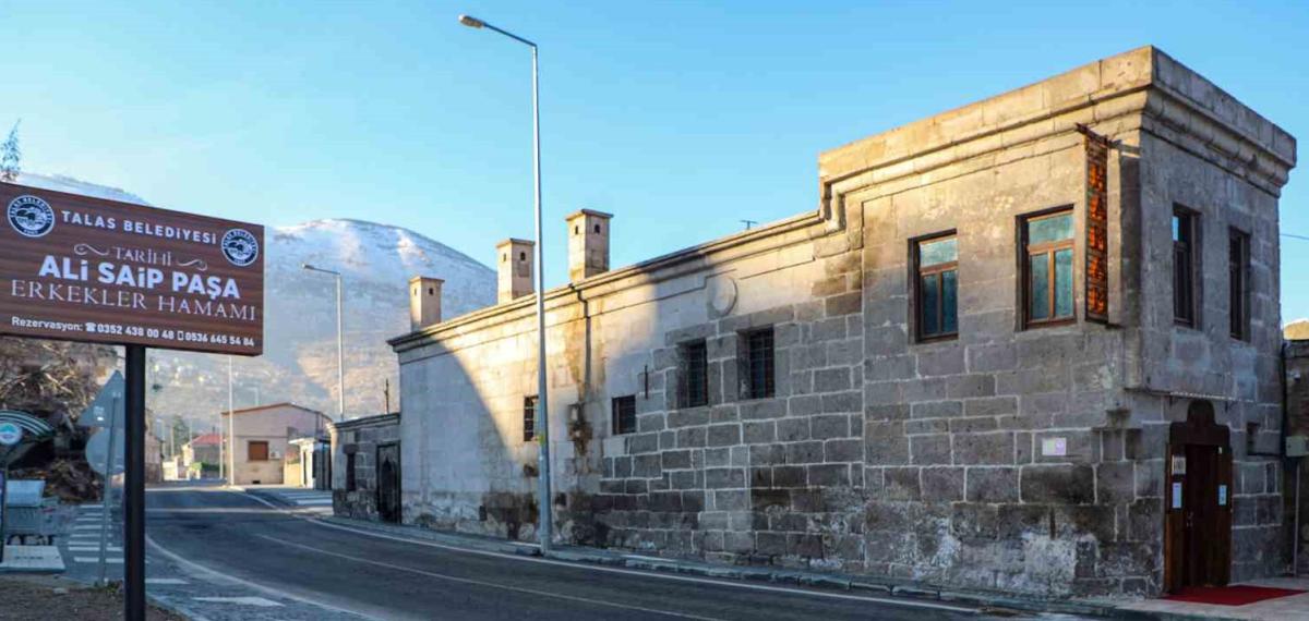Talas’ın Tarihi Hamamına İlgi Büyük
