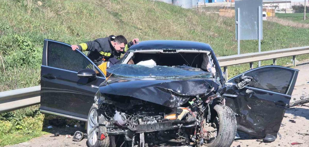 Tekirdağ’da 4 Araçlı Zincirleme Kaza: 5 Yaralı