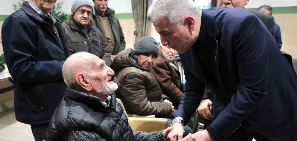 Ticaret Bakanı Bolat, Darülaceze’yi Ziyaret Etti