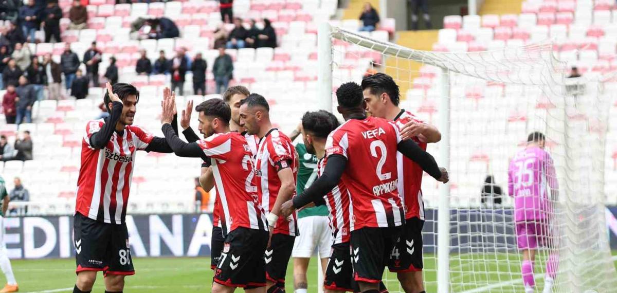 Trendyol 1. Lig: Özbelsan Sivasspor: 1 – Ümraniyespor: 0