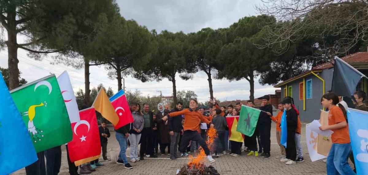 Türk Dünyası ve Nevruz Coşkusu Çavuşlar’da Yaşandı