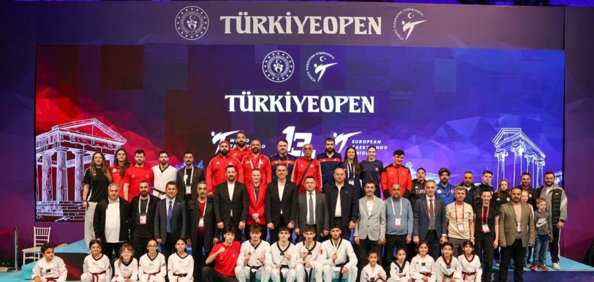 Türk Sporculardan, 13. Uluslararası Türkiye Açık Taekwondo Turnuvası’nda 262 Madalya