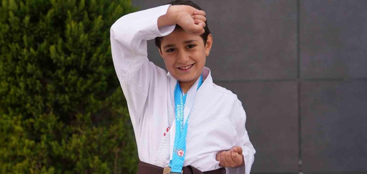 Türkiye Karate Şampiyonası’nda Erdem Koleji Gururu
