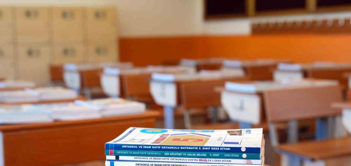 Türkiye Yüzyılı Maarif Modeli’ne Uygun Diye Satılan Kitapların, Yapılan İncelemeler Sonucu Uygun Olmadığı Görüldü