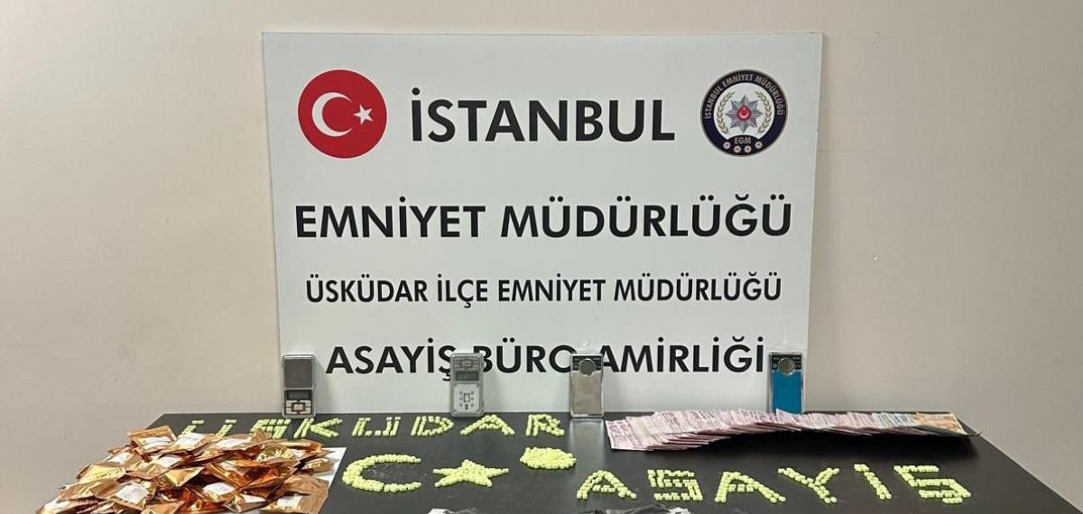 Üsküdar’da Uyuşturucu Operasyonu: 2 Şüpheli Kovalamacada Kıskıvrak Yakalandı