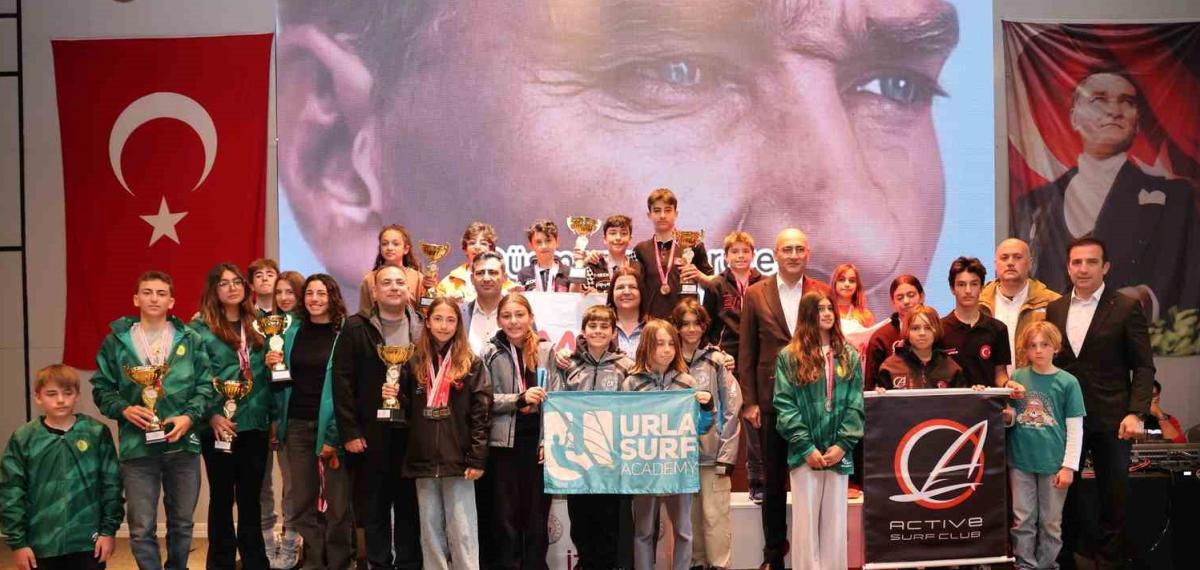 Valilik Kupası Yelken Yarışları Foça’da Yapıldı