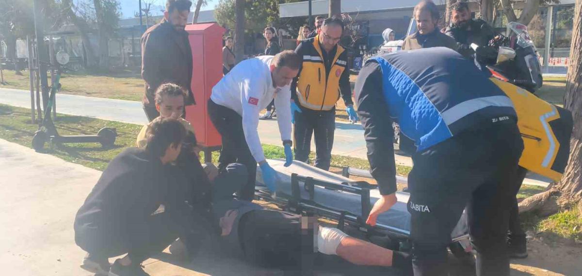 Yaşlı Adamı “Neden Selam Almıyorsun” Diyerek Bacağından Bıçakladılar