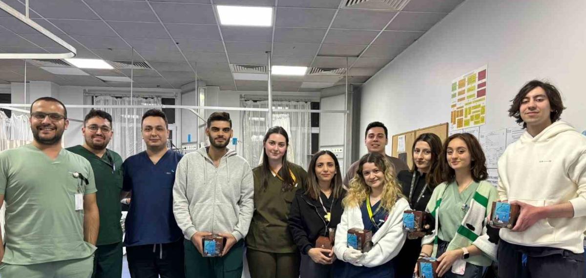 Yunusemre’de Nöbetçi Doktorlar Unutulmadı