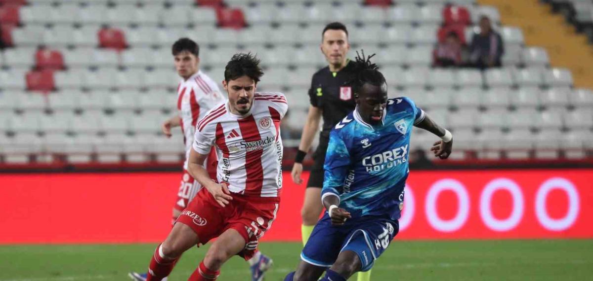 Ziraat Türkiye Kupası: Antalyaspor: 0 – Samsunspor: 2 (Maç Sonucu)