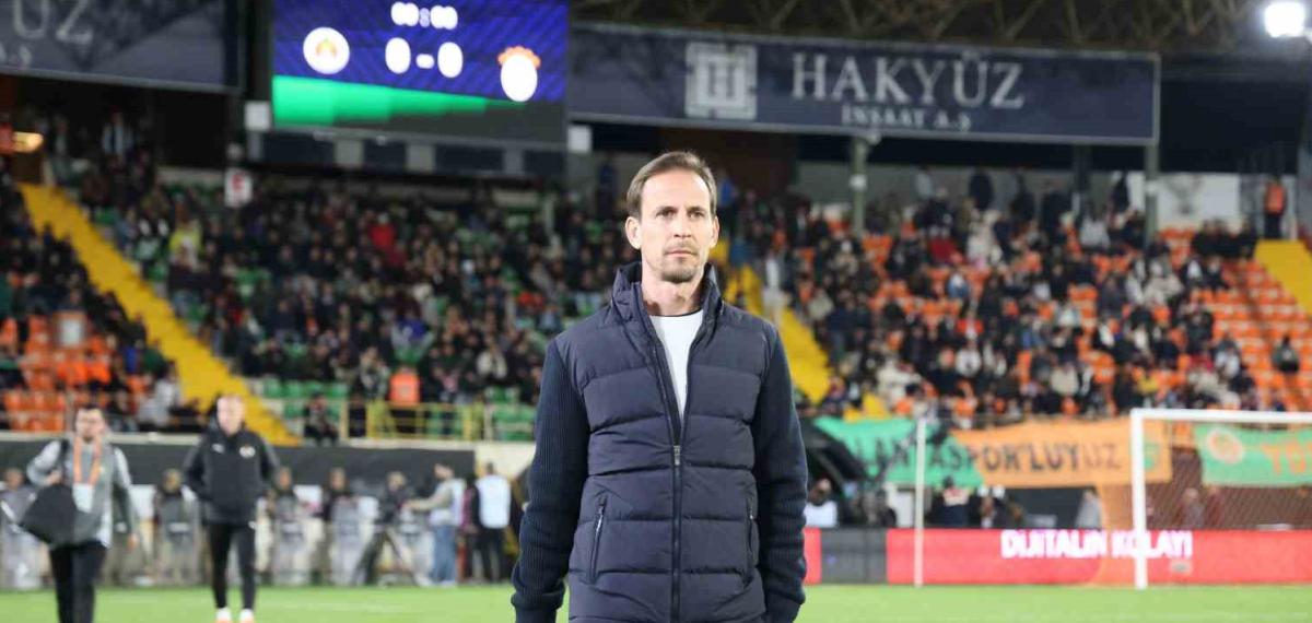 Ziraat Türkiye Kupası: Corendon Alanyaspor: 0 – Galatasaray: 2 (İlk Yarı)