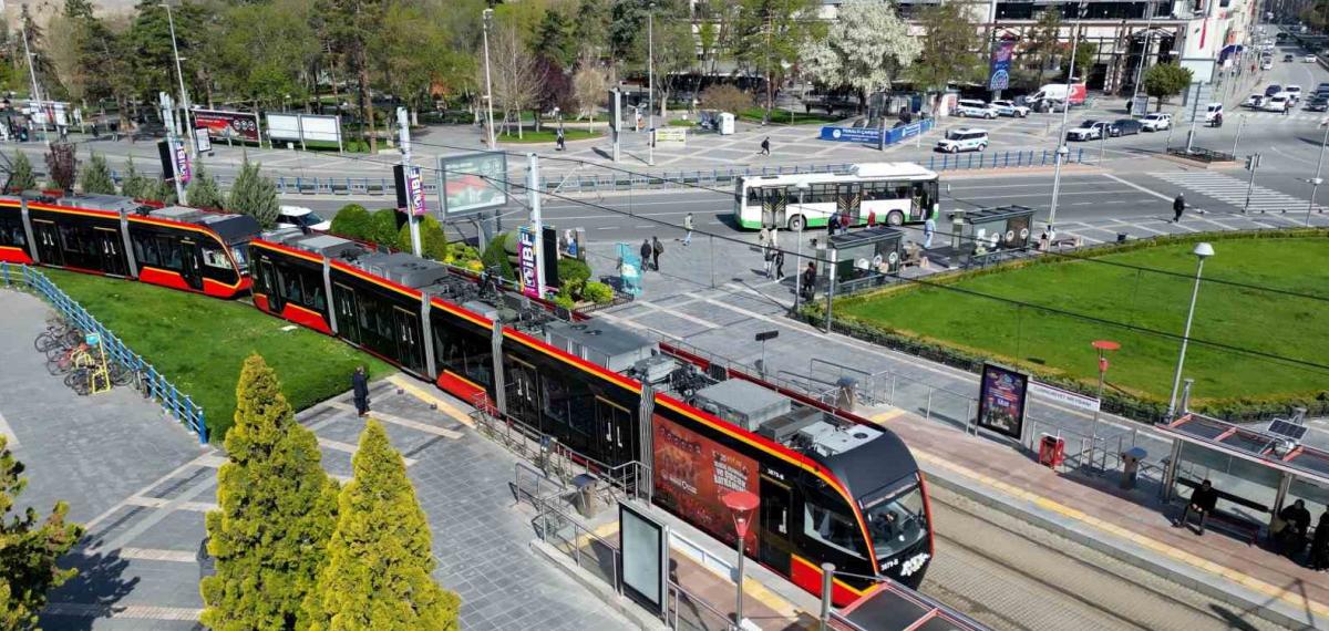 23 Nisan Heyecanı, Çocuk Treni ile Raylara Taşındı