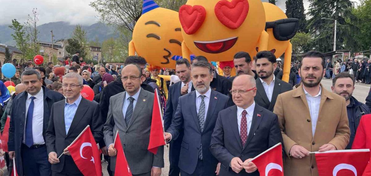 23 Nisan Korteji Renkli Görüntülere Sahne Oldu
