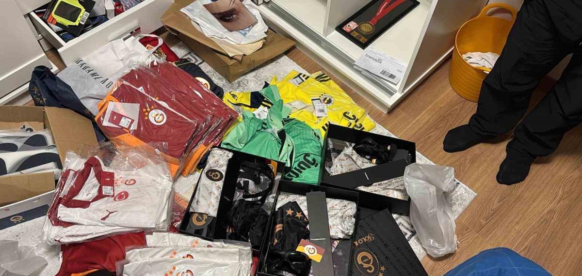 8 İlde Eşzamanlı Karaborsa Bilet Operasyonu: 15 Kişi Gözaltına Alındı