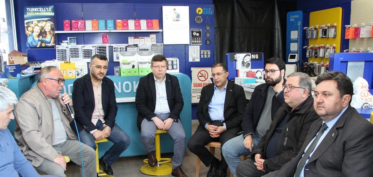 Ak Parti Kula’da Mahalle Başkanları Toplantısı Gerçekleştirildi