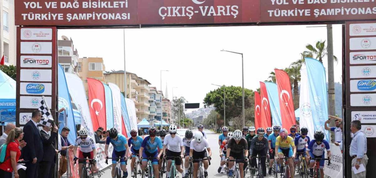 Alanya’da Ünilig Yol ve Dağ Bisikleti Türkiye Şampiyonası Başladı