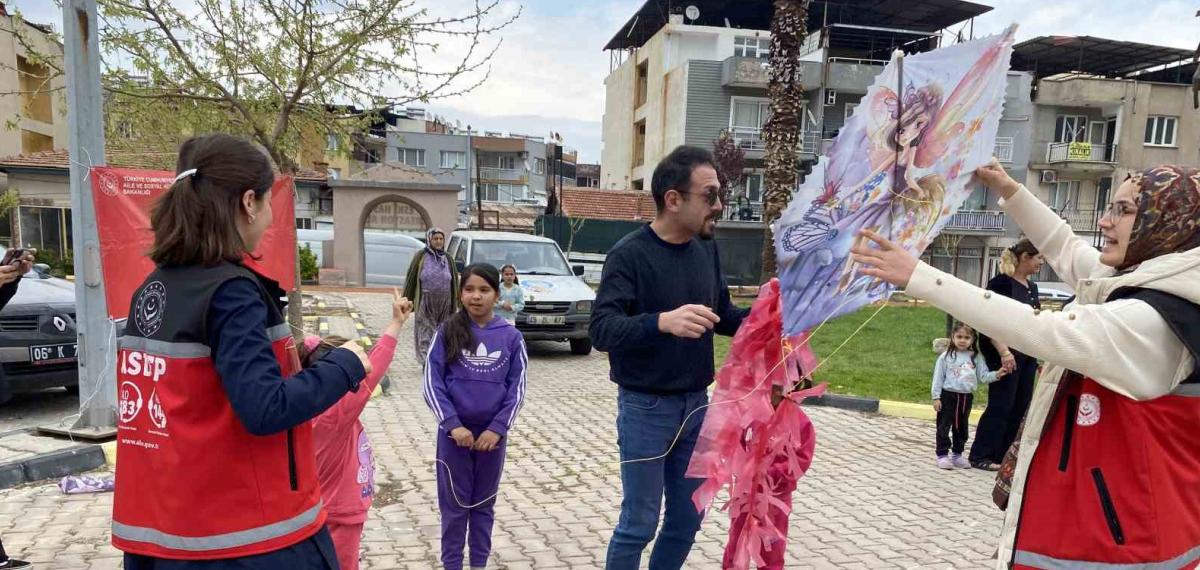 Alaşehir’de Romanlar Günü Uçurtma Şenliğiyle Kutlandı