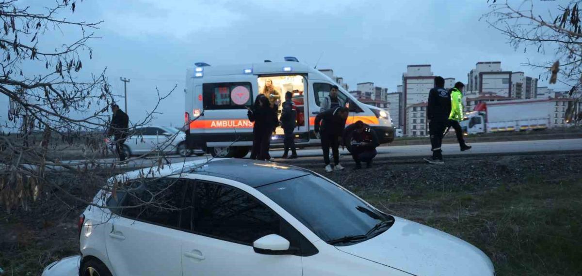 Alkollü Sürü Kaza Yaptı, Yakınları Gazetecileri Tehdit Etti