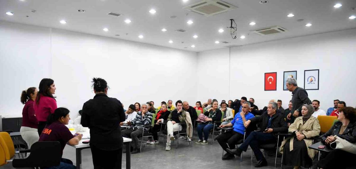 Assim’den Derneklere Ofis Tahsisi