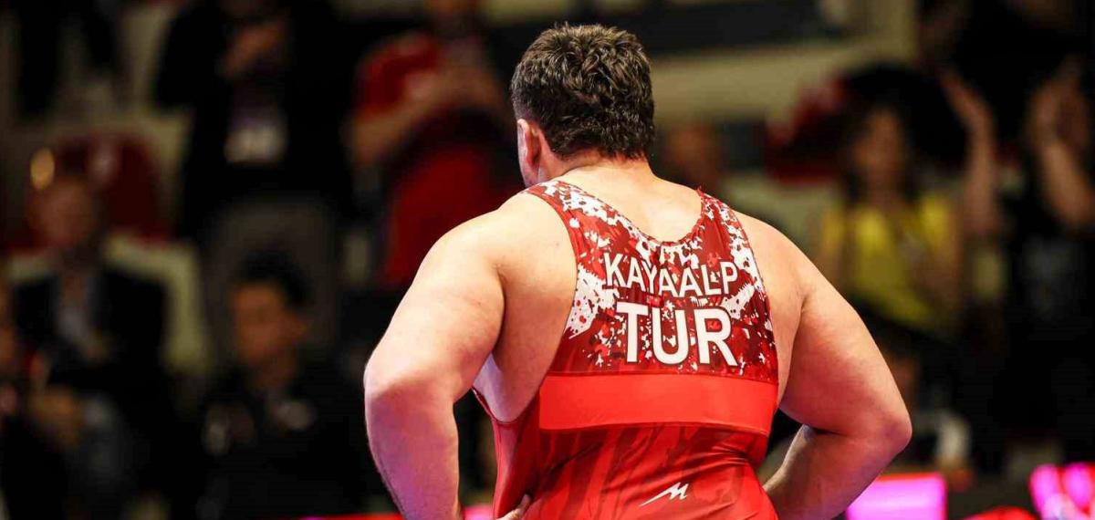 Avrupa Güreş Şampiyonası’nda 3 Yarı Final