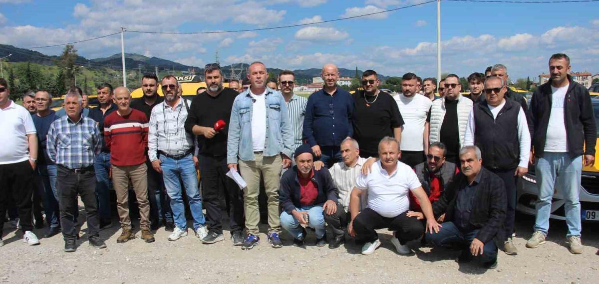 Aydın’da Taksiciler Kontak Kapattı: “Bu Şartlarda Ayakta Kalamıyoruz”
