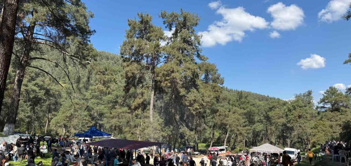 Aydın’daki 41 Yıllık Gelenek Vatandaşları Aynı Sofrada Buluşturdu