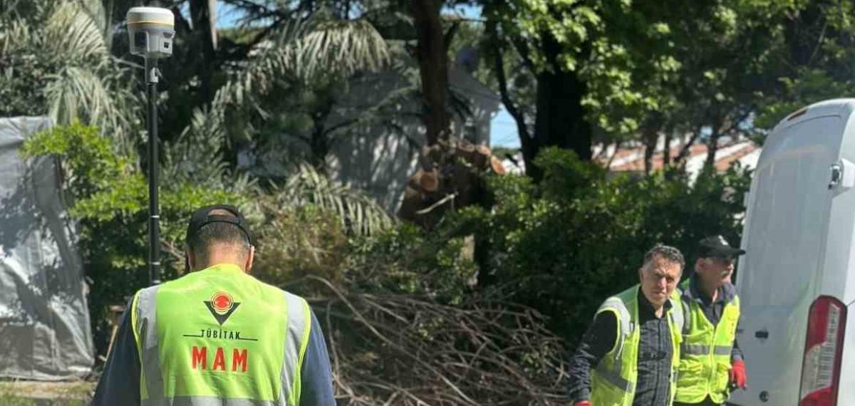 Balıkesir Büyükşehir 20 İlçede Deprem Dirençli Bir Kent İçin Sahada